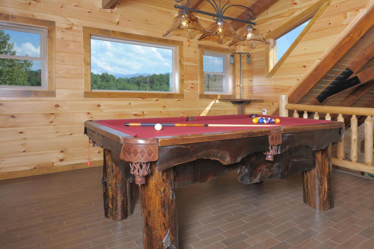 Ridge View Lodge Nature And Mountain View - Hot Tub - Firepit - Yard - Games Gatlinburg Zewnętrze zdjęcie