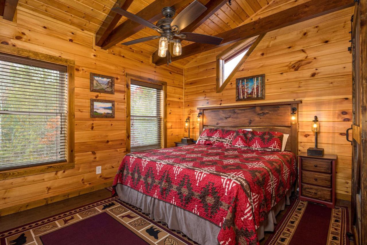 Ridge View Lodge Nature And Mountain View - Hot Tub - Firepit - Yard - Games Gatlinburg Zewnętrze zdjęcie