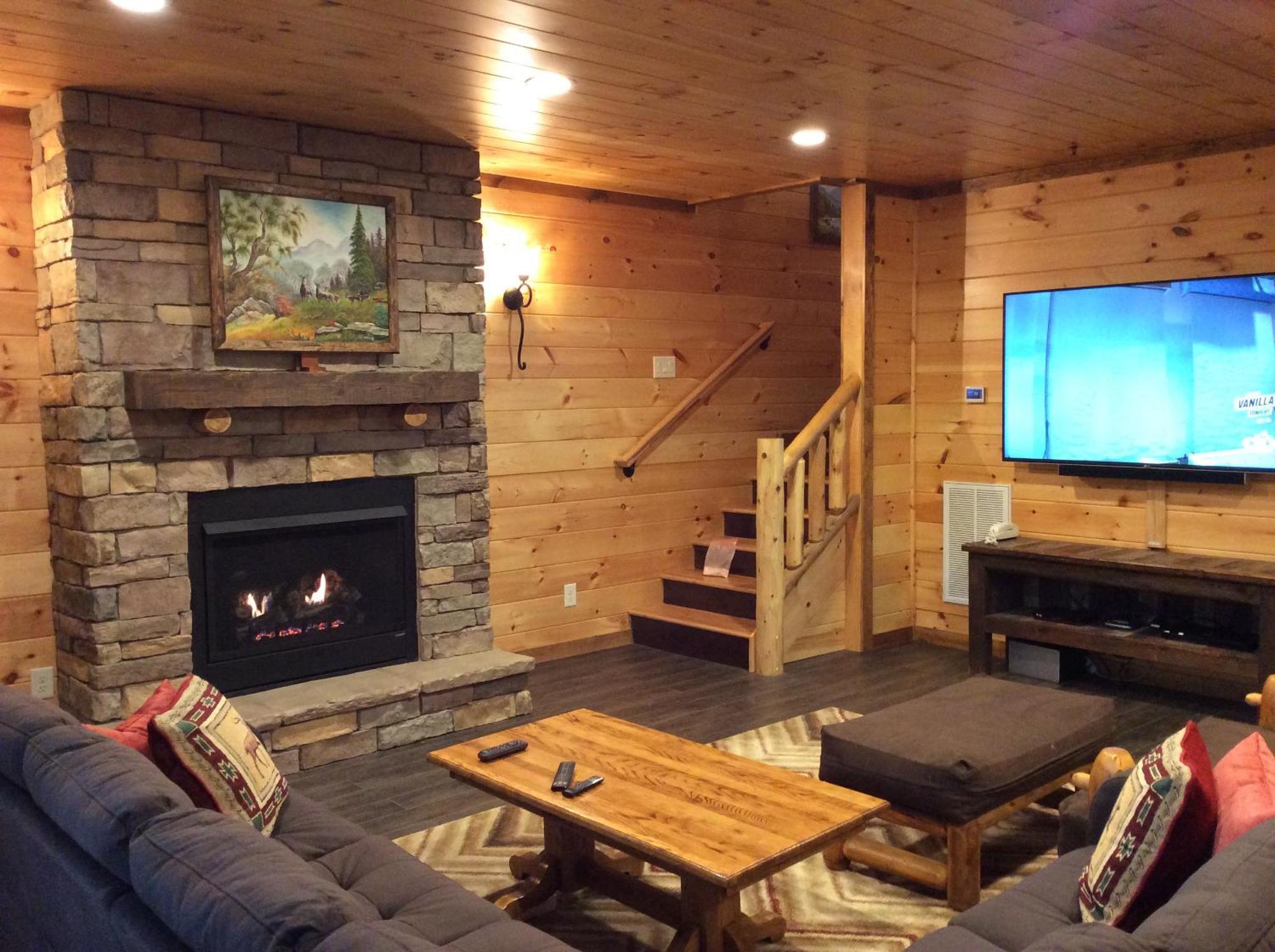 Ridge View Lodge Nature And Mountain View - Hot Tub - Firepit - Yard - Games Gatlinburg Zewnętrze zdjęcie